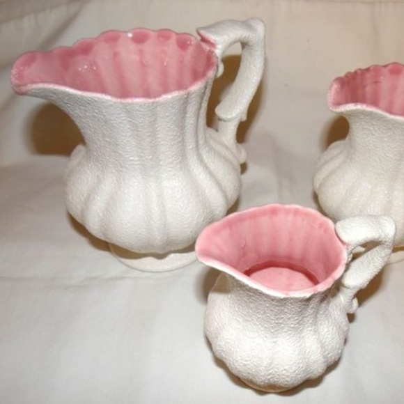 3 Small Decorative Pitchers Pink/White - Picture 6 of 11